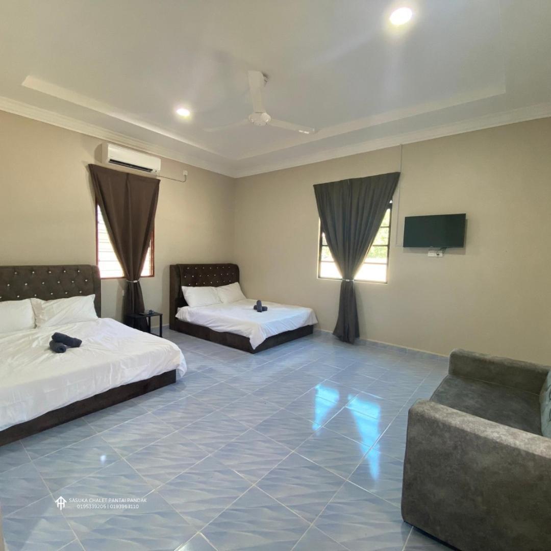 Sasuka Chalet Pantai Pandak Kuala Terengganu Exterior photo